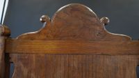 Fauteuil provençal en bois mouluré et sculpté à dossier ajou… (photo 5)
