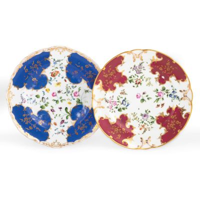 Deux Assiettes EN Porcelaine Polychrome, Manufacture Popoff,…