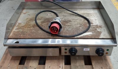 Plancha triphasé GH-820 4400w année 2013