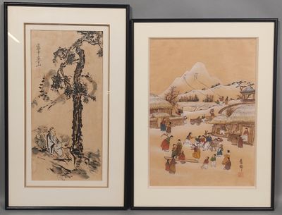 deux tableaux asiatiques encadrés représentant des personnes et un arbre dans une pièce