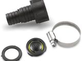 un gros plan d'un tuyau muni d'un collier de serrage et d'un anneau de fixation