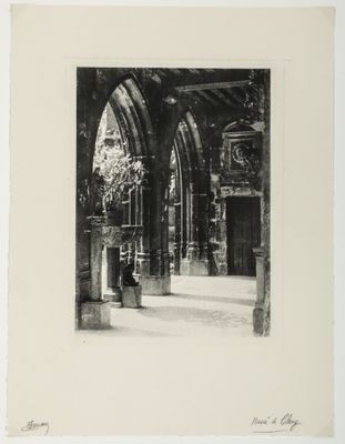 an image of a black and white photo of an old building