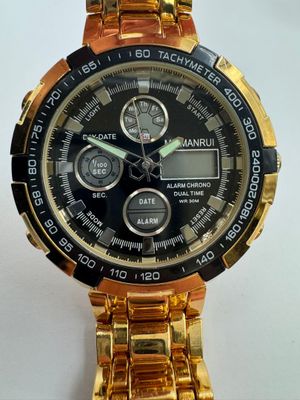 MAIMANRUI Modèle : 8819B Montre bracelet en acier doré, cadr…