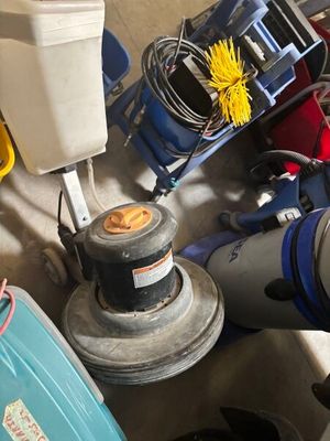 a lot of tools that are sitting on the floor