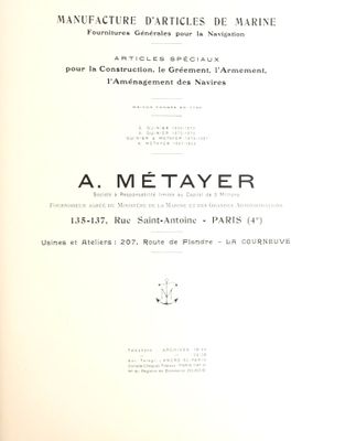 un vieux livre avec un titre en noir et blanc