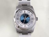 une montre Rolex avec un cadran bleu et un bracelet