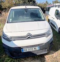 CTTE CITROEN Berlingo de couleur blanche … (photo 6)