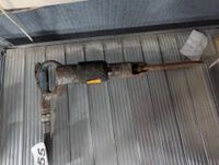 Marteau-piqueur pneumatique (photo 2)