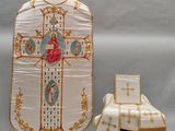une image représentant l'étole d'un prêtre ornée d'une croix