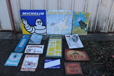 Lot de plaques PVC/ plastique Michelin x2 - Photo 1
