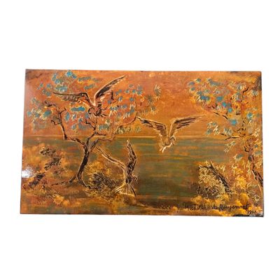 un tableau représentant des oiseaux survolant un plan d'eau