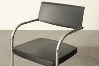 KNOLL. (photo 3)