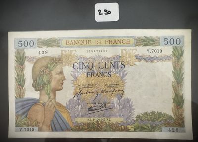 billet de 500 francs français représentant une femme portant une coiffe