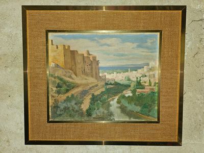 a picture of a painting on the wall of a building