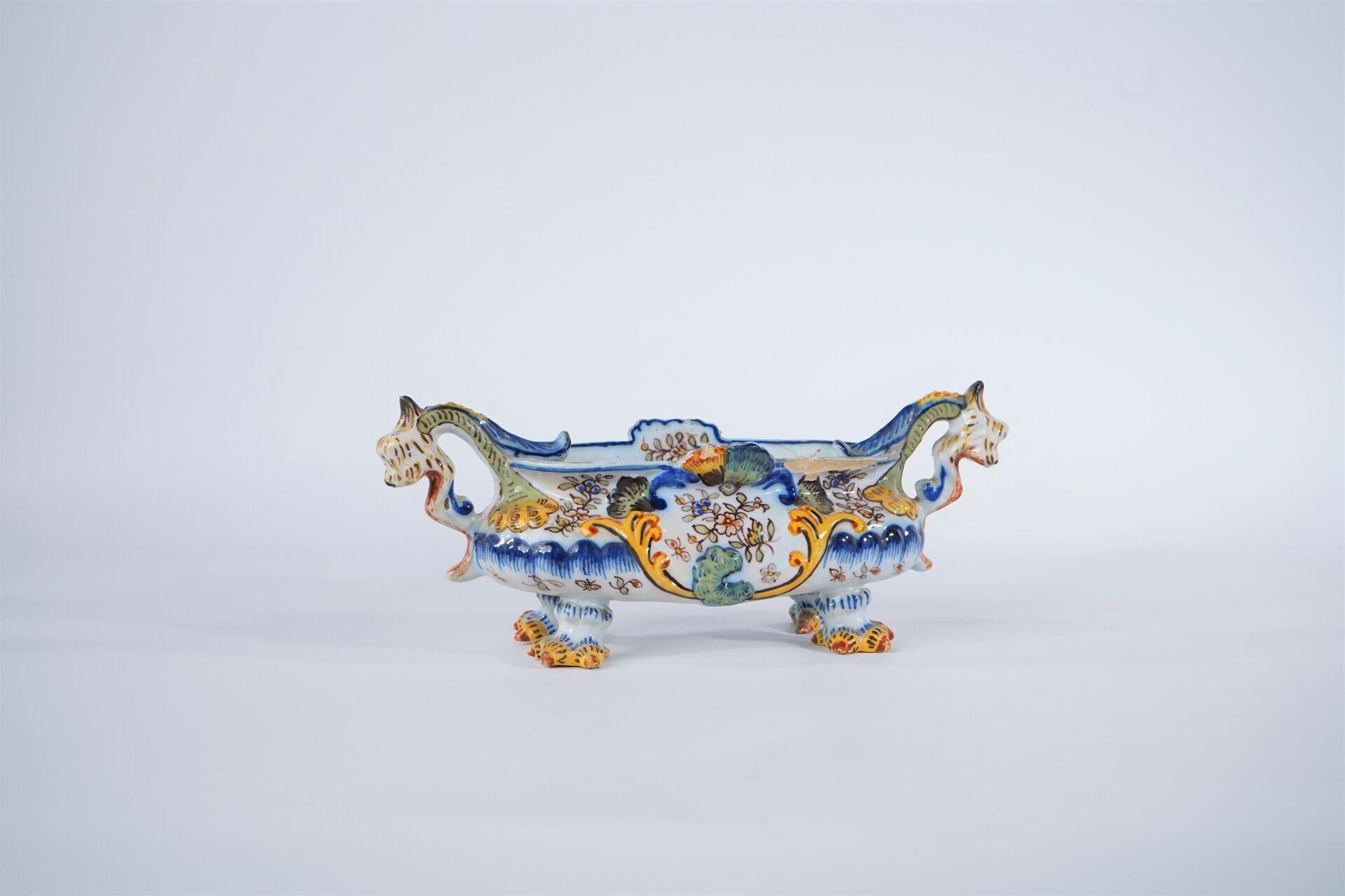 Objets d'art & Curiosités