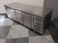 LIEU DE STOCKAGE : Paris Sud - SKYRAINBOW - DESSERTE REFRIGE… (photo 3)