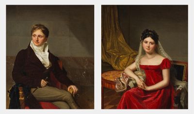 deux tableaux représentant un homme et une femme assis sur un canapé