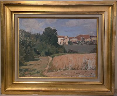 une peinture à l'huile représentant une scène de campagne avec une maison au loin