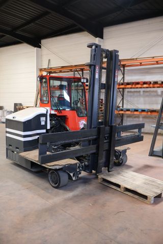 Chariot élévateur multidirectionnel AMLIFT C50EN12740, de 2022, é...