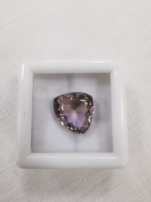 AMETRINE yellow et purple VVS Bolivie trillion 13,5 x 11,8 x…