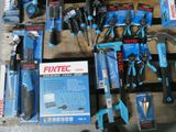 un grand nombre d'outils sur une palette
