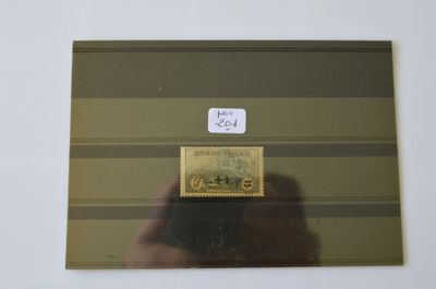 Un timbre de France N°169, neuf sans charnière, cote 350 eur…