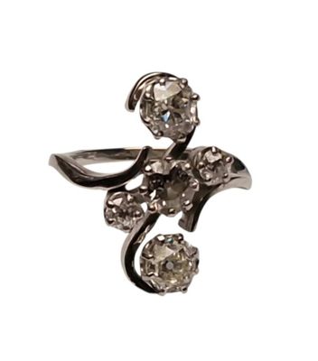 Bague en "S" en platine et or gris sertie de cinq diamants t… - Photo 1