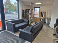 Ensemble de mobilier comprenant 2 tables (démontées), 6 chai… (photo 5)