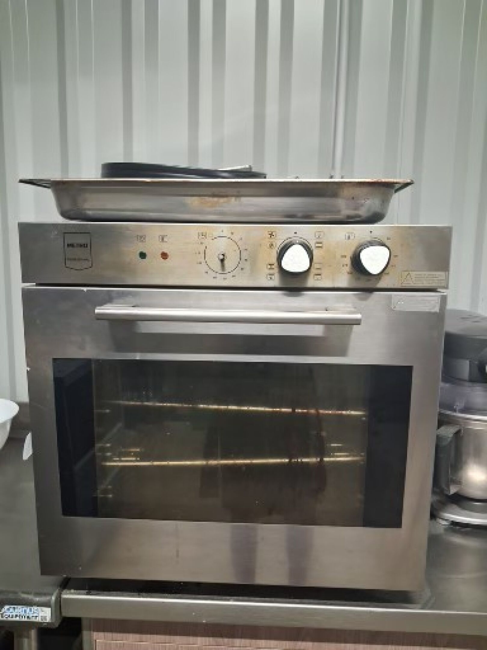 Four électrique INOX METRO PROFESSIONNAL IPX 3 Modèle GCO 20…