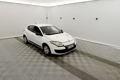 RENAULT MEGANE.III STE DCI110 5P. Pour obtenir le contrôle t… - Photo 1