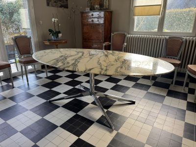 Florence KNOLL (1917-2019) Grande table modèle " Damier / 22…