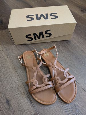 Paire de chaussures de marque SMS