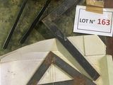 a lot of tools that are sitting on a table