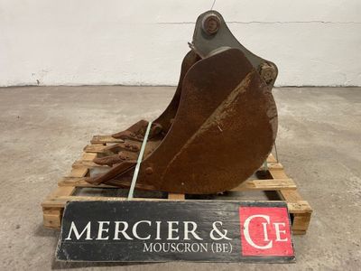 CASE 600 - GODET RETRO 550/700MM - ATTACHE MECANIQUE - Tva r… - Photo 1