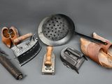 a lot of tools that are sitting on a table