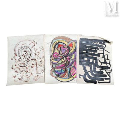 trois motifs différents dessinés sur une feuille de papier posée sur une surface blanche
