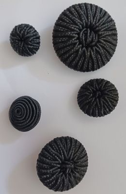 lot de environ 500 boutons