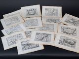 un tas de vieux livres posés sur une table