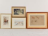 trois tableaux encadrés représentant des chevaux et un homme à cheval, peints par un artiste