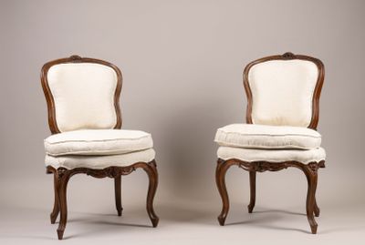 paire de chaises de style Louis XV
