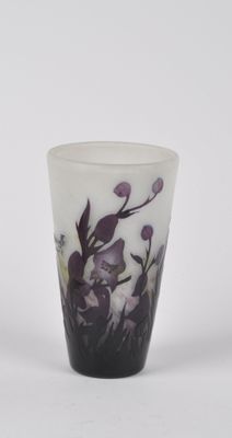DELATTE à NANCY : Vase en verre violet, blanc et reflets ver… - Photo 1