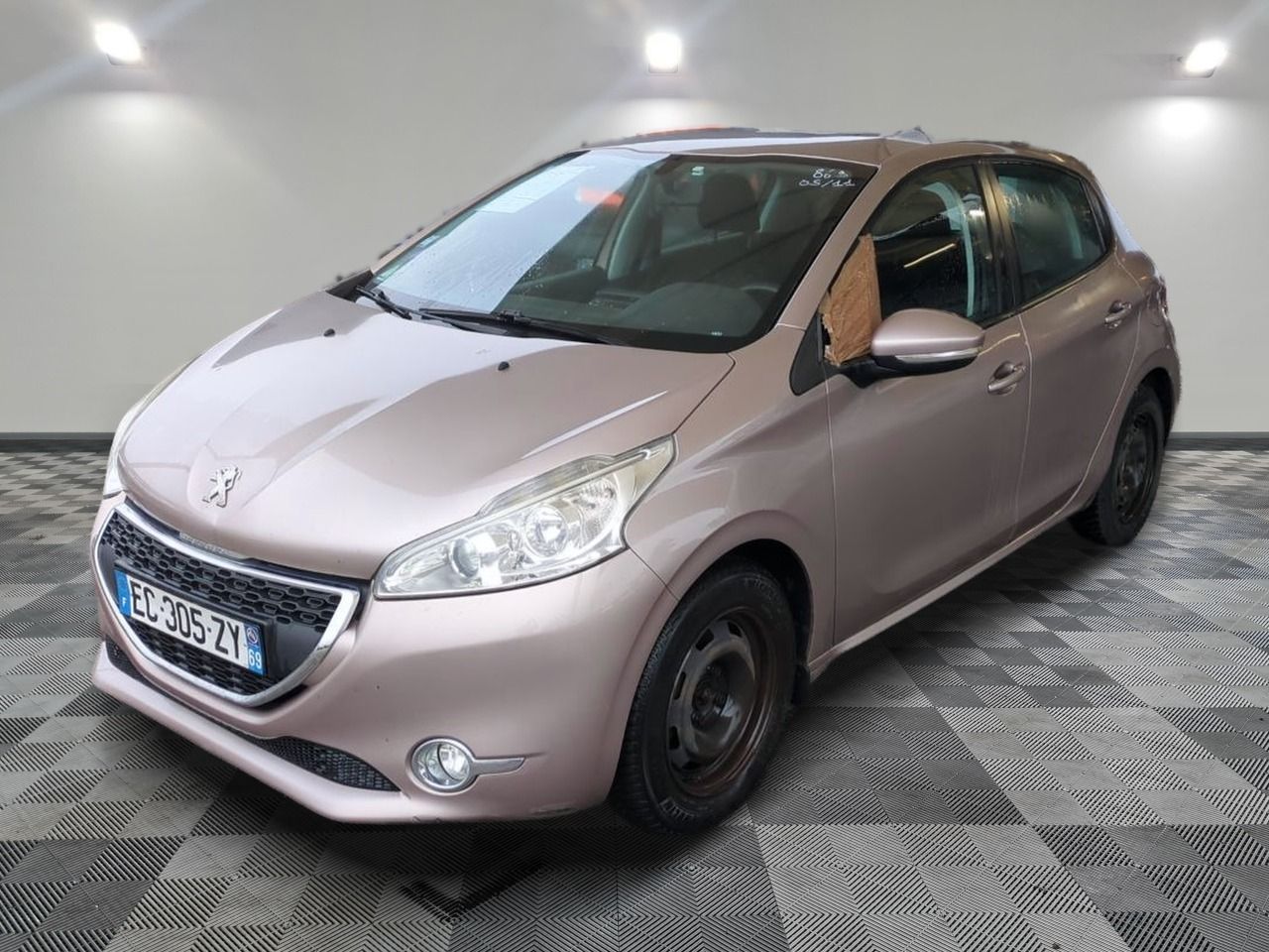 PEUGEOT - 208 1.2 PURETECH 82CH BVM5 ACTIVE - ES - Mise en s…