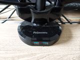 un gros plan d'un bureau d'ordinateur avec une souris et un clavier