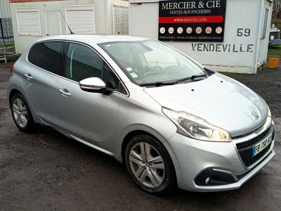 VP PEUGEOT 208 1.5 BLUEHDI 100 ALLURE BUSINESS - Dmec : 19/1…