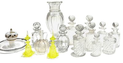 a lot of glass items that are sitting on a table