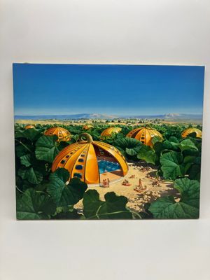 une image représentant une peinture d'une tente jaune au milieu d'un champ