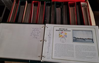 1 ensemble de 15 albums contenant des feuilles CEF de France…