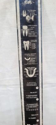 a picture of a toothbrush with instructions on it