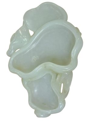 CHINE XIXe Godet de peintre en jade céladon, reprenant la fo… - Photo 1