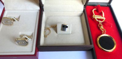 a box that has some jewelry inside of it